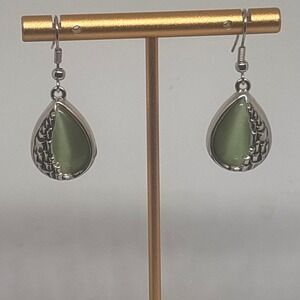 Solvar Sterling Silver Green Stone Celtic Drop Earrings Ireland